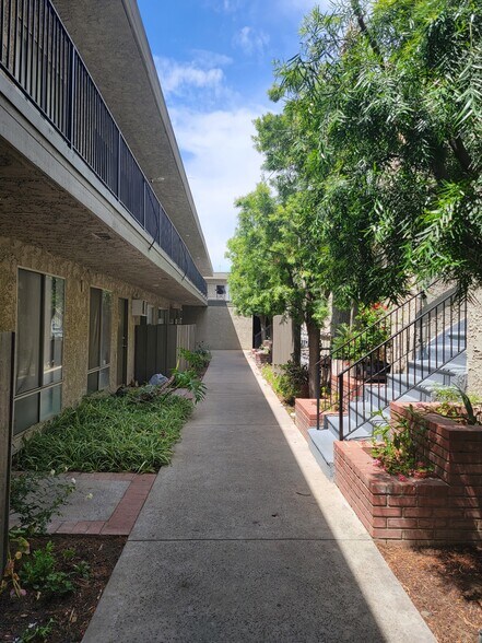 9949-9969 Sepulveda Blvd, Mission Hills, CA for sale - Building Photo - Image 1 of 1