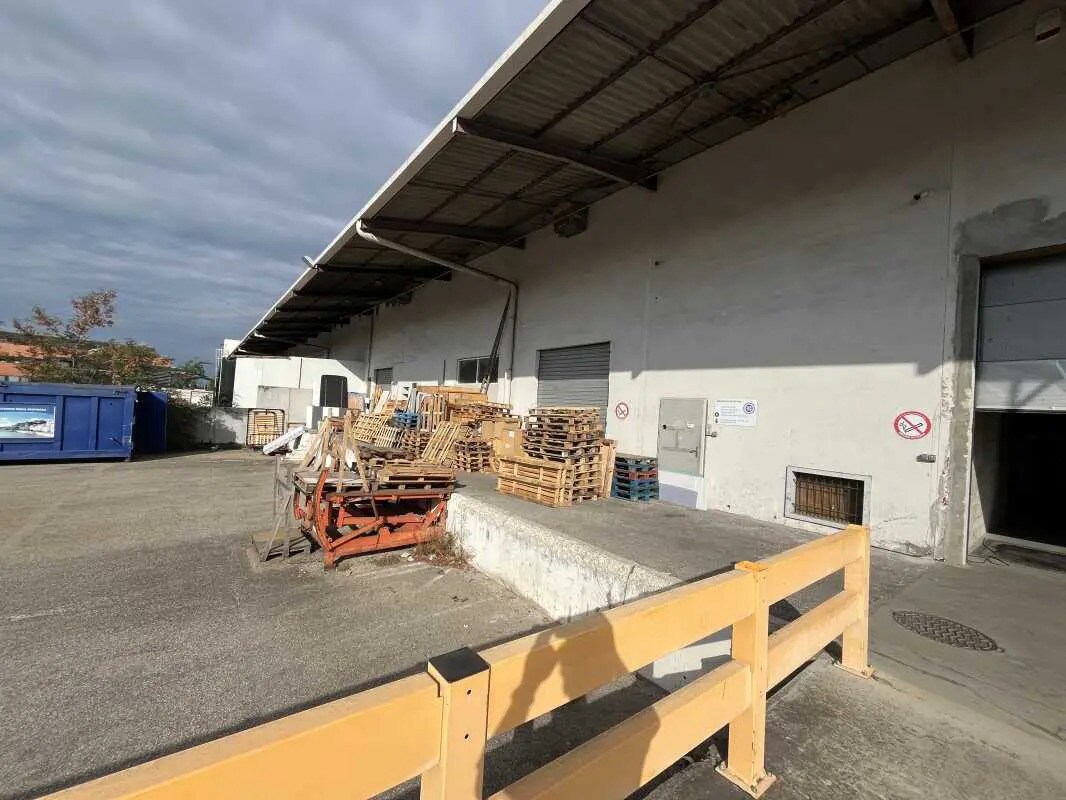 17 Avenue De L'Industrie, Corbas for sale Building Photo- Image 1 of 9