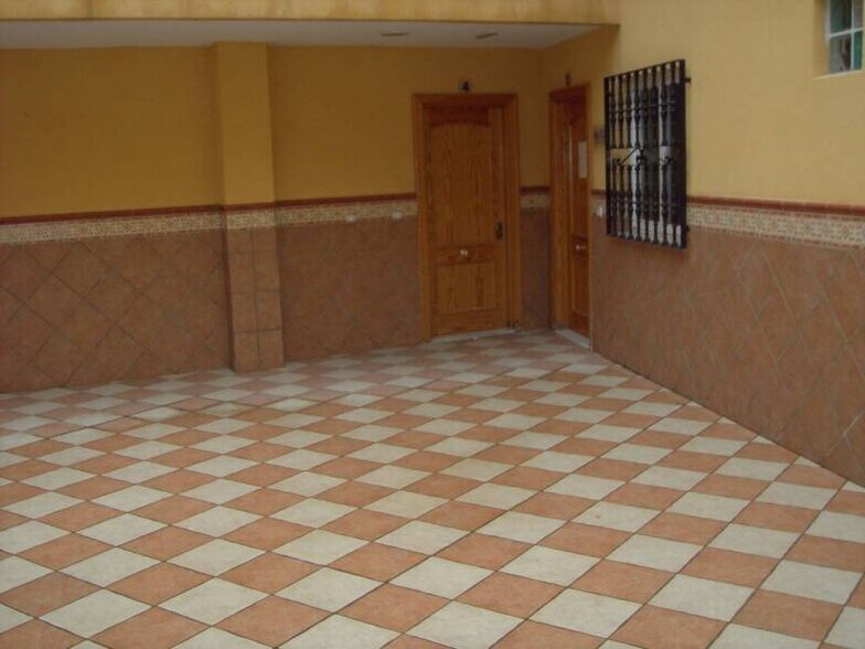 Office in Almería, Almería for lease - Building Photo - Image 1 of 5