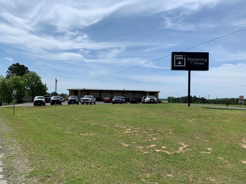 2200 NW Stallings Dr, Nacogdoches, TX for lease - Building Photo - Image 3 of 8