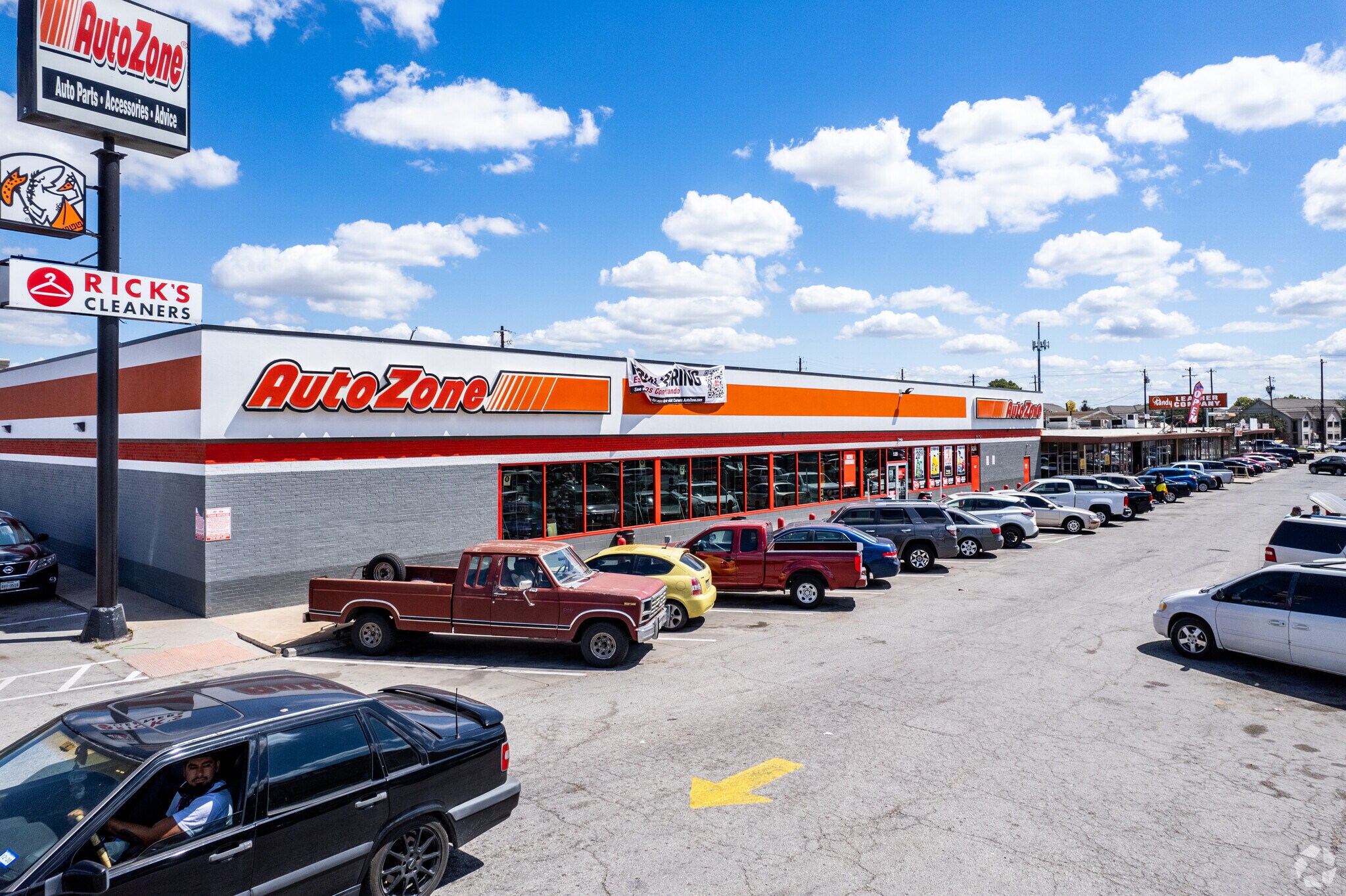 5314-5324 Cameron Rd, Austin, TX for sale Building Photo- Image 1 of 1