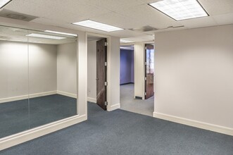 8100 Boone Blvd, Vienna, VA for lease Interior Photo- Image 2 of 4