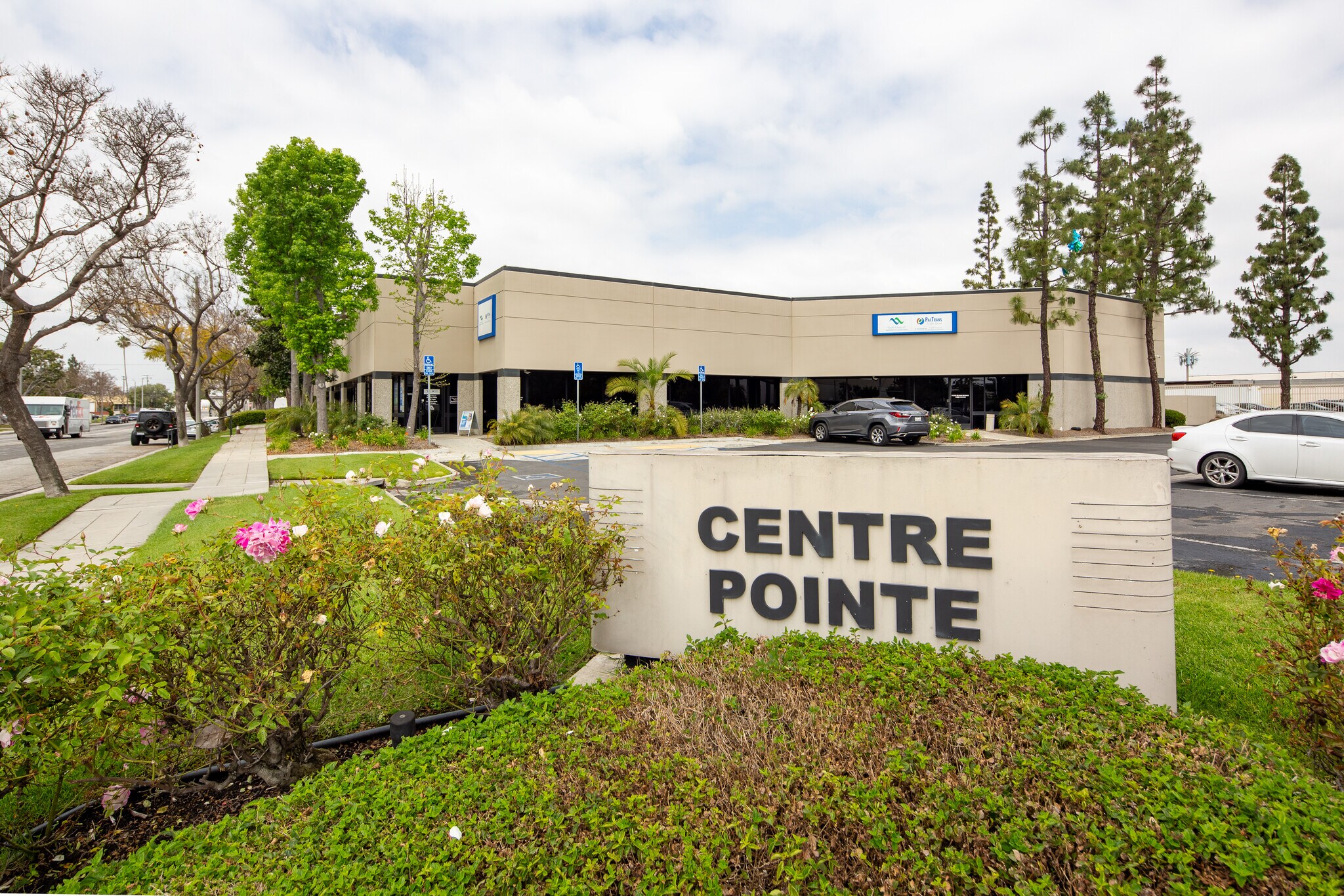 101-111 W Walnut St, Gardena, CA for sale Primary Photo- Image 1 of 1