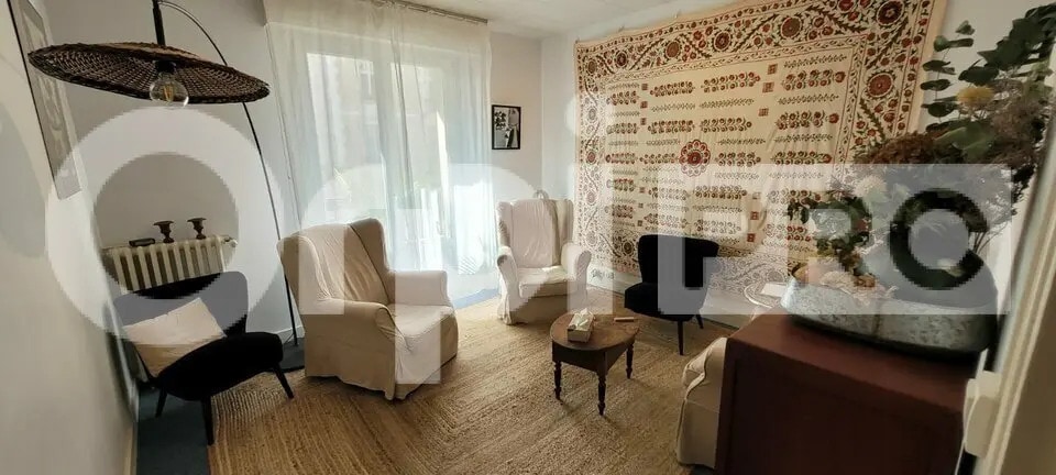 Office in Limoges for lease - Interior Photo - Image 2 of 5