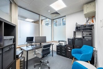 66 Buckingham Gate, London for lease Interior Photo- Image 2 of 7