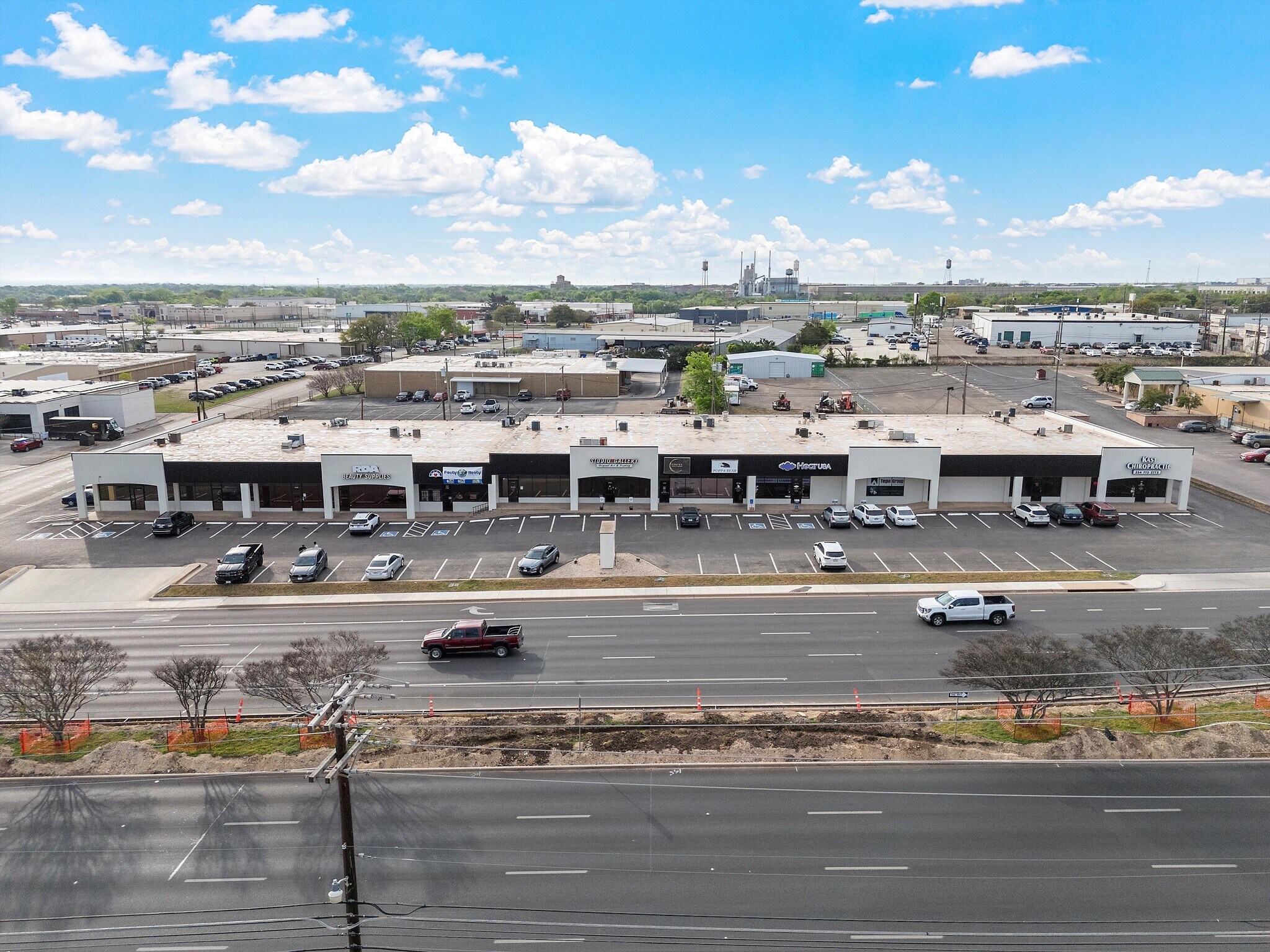 4700-4732 W Waco Dr, Waco, TX for sale Primary Photo- Image 1 of 1