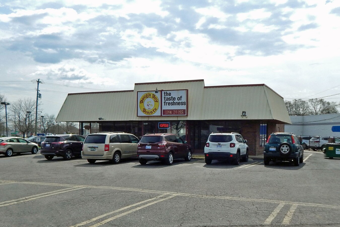 34801 Plymouth Rd, Livonia, MI 48150