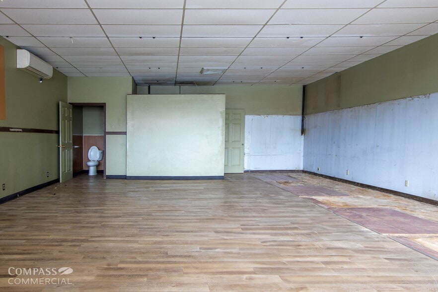 3405 N Highway 97, Bend, OR for lease - Building Photo - Image 3 of 4