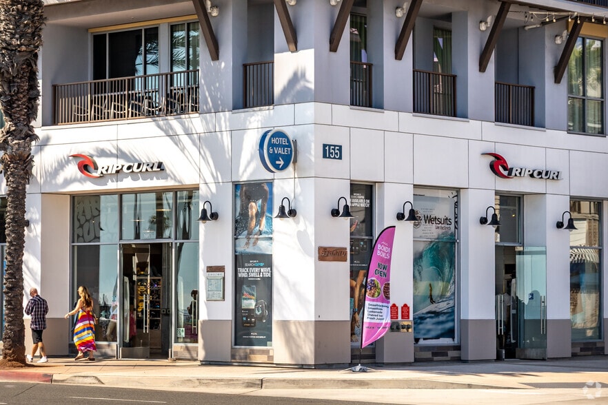 5th St, Huntington Beach, CA for lease - Building Photo - Image 3 of 15