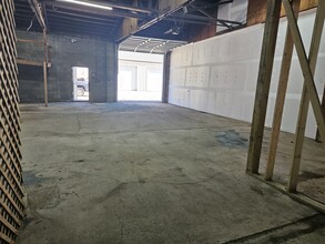 400 Railroad St, Pittsburgh, PA for lease Interior Photo- Image 2 of 6