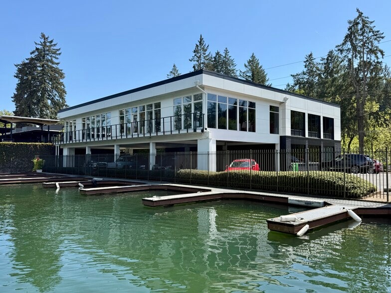 696 McVey Ave, Lake Oswego, OR for sale - Building Photo - Image 1 of 9