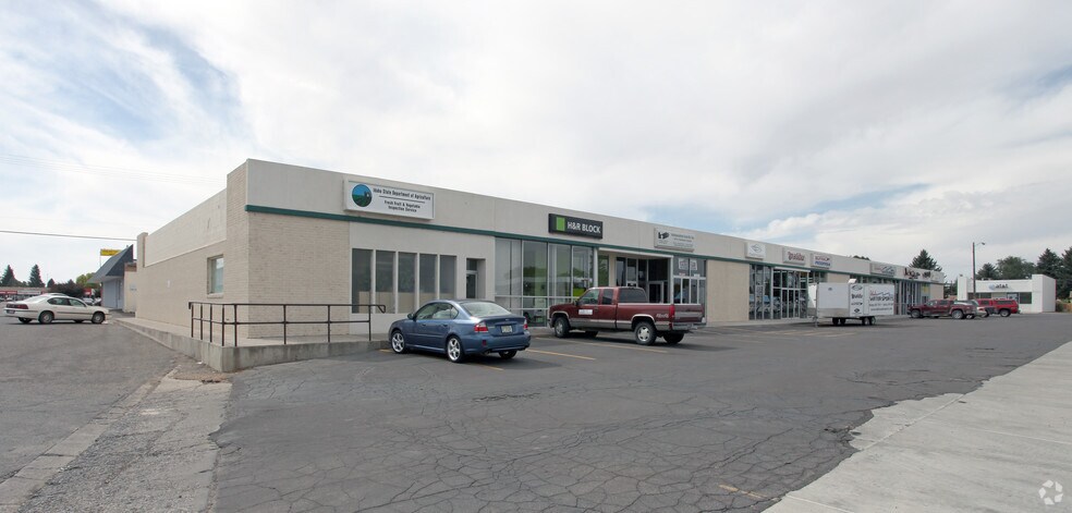 2175 Overland Ave, Burley, ID for sale - Primary Photo - Image 1 of 1