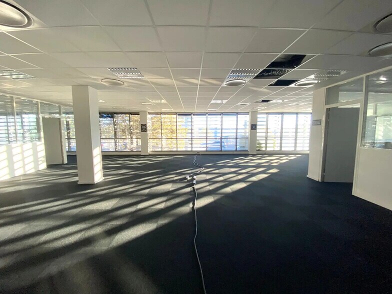 Rue Pascal Xavier Coste, Marseille for sale - Building Photo - Image 3 of 11