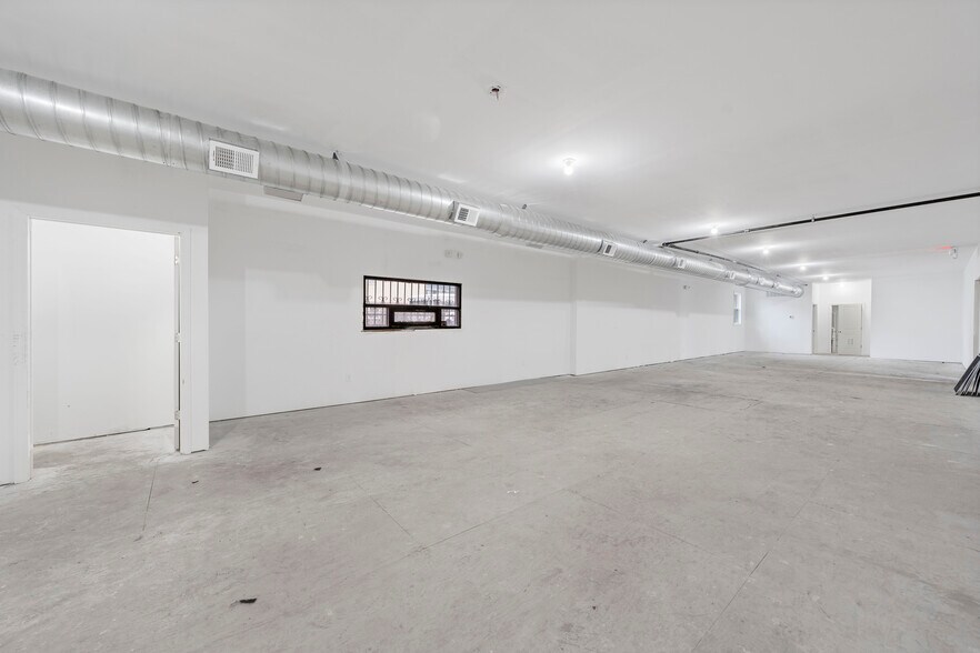 324 2nd St, Elizabeth, NJ for lease - Interior Photo - Image 3 of 7