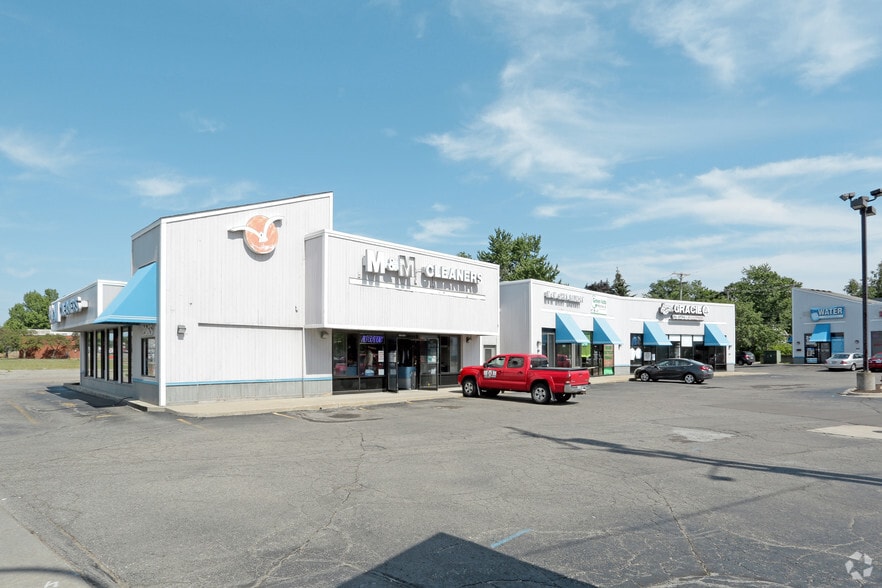 2965-2985 Orchard Lake Rd, Keego Harbor, MI for lease - Building Photo - Image 1 of 13