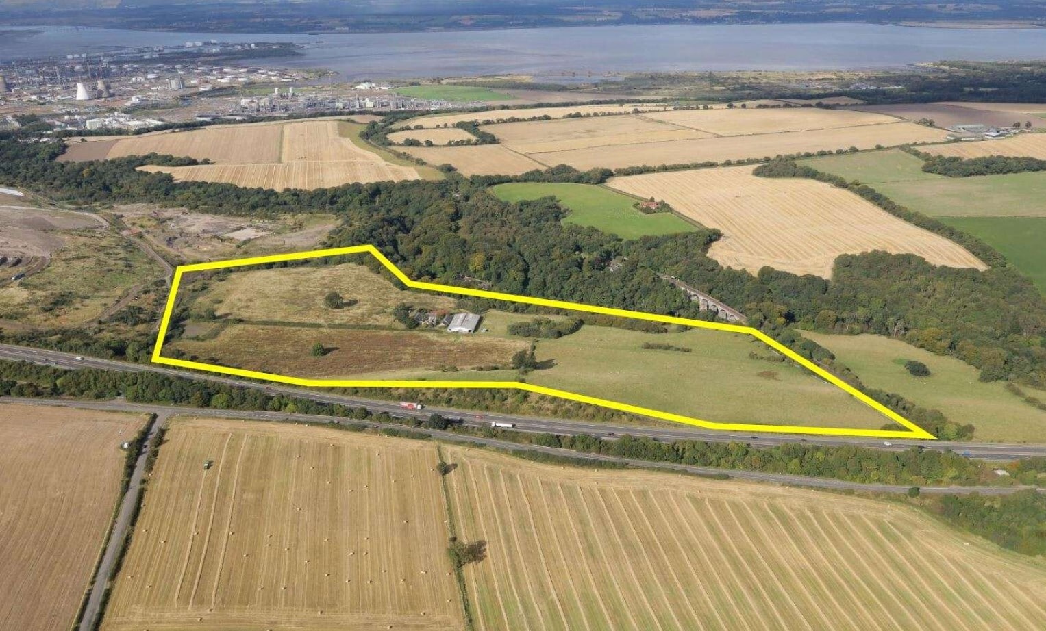 Avonbank, Polmont for sale Primary Photo- Image 1 of 7