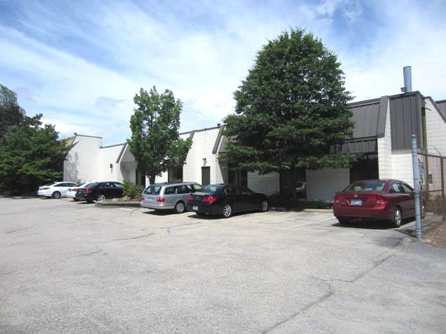 1 Weingeroff Blvd, Cranston, RI for lease - Building Photo - Image 1 of 4