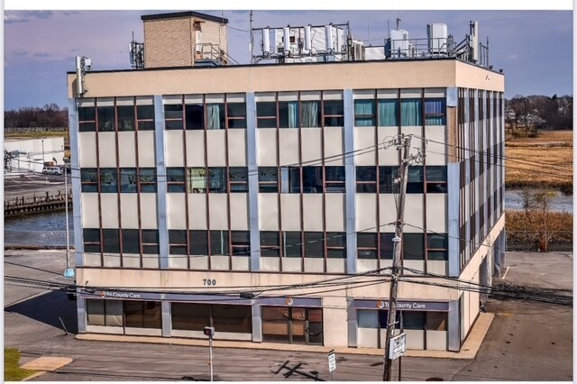 700 Rockaway Tpke, Lawrence, NY for lease Building Photo- Image 1 of 13