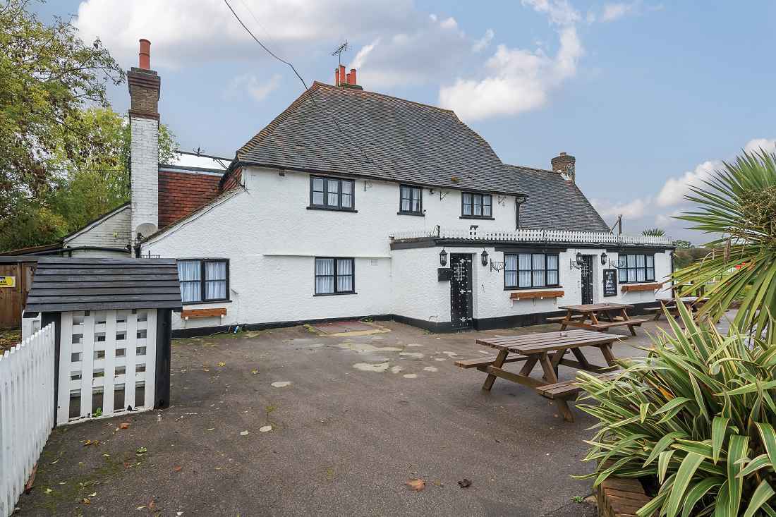 Ash Rd, Ash for sale Building Photo- Image 1 of 1