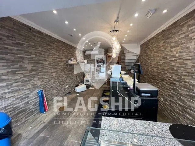 Retail in SAINT-HILAIRE for lease - Building Photo - Image 2 of 8