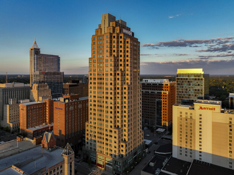 434 Fayetteville St, Raleigh, NC for lease - Building Photo - Image 2 of 13