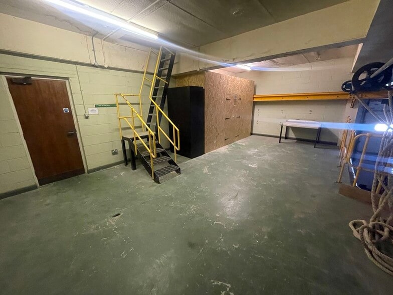 Rampisham Business Centre, Dorchester for lease - Interior Photo - Image 3 of 8