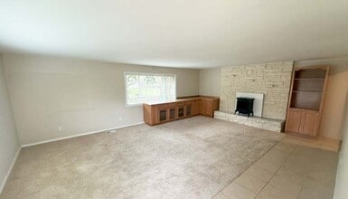 17244 SE Wax Rd, Covington, WA for lease Interior Photo- Image 1 of 4