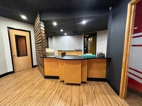 7545 W Sahara Ave, Las Vegas, NV for lease Interior Photo- Image 1 of 4