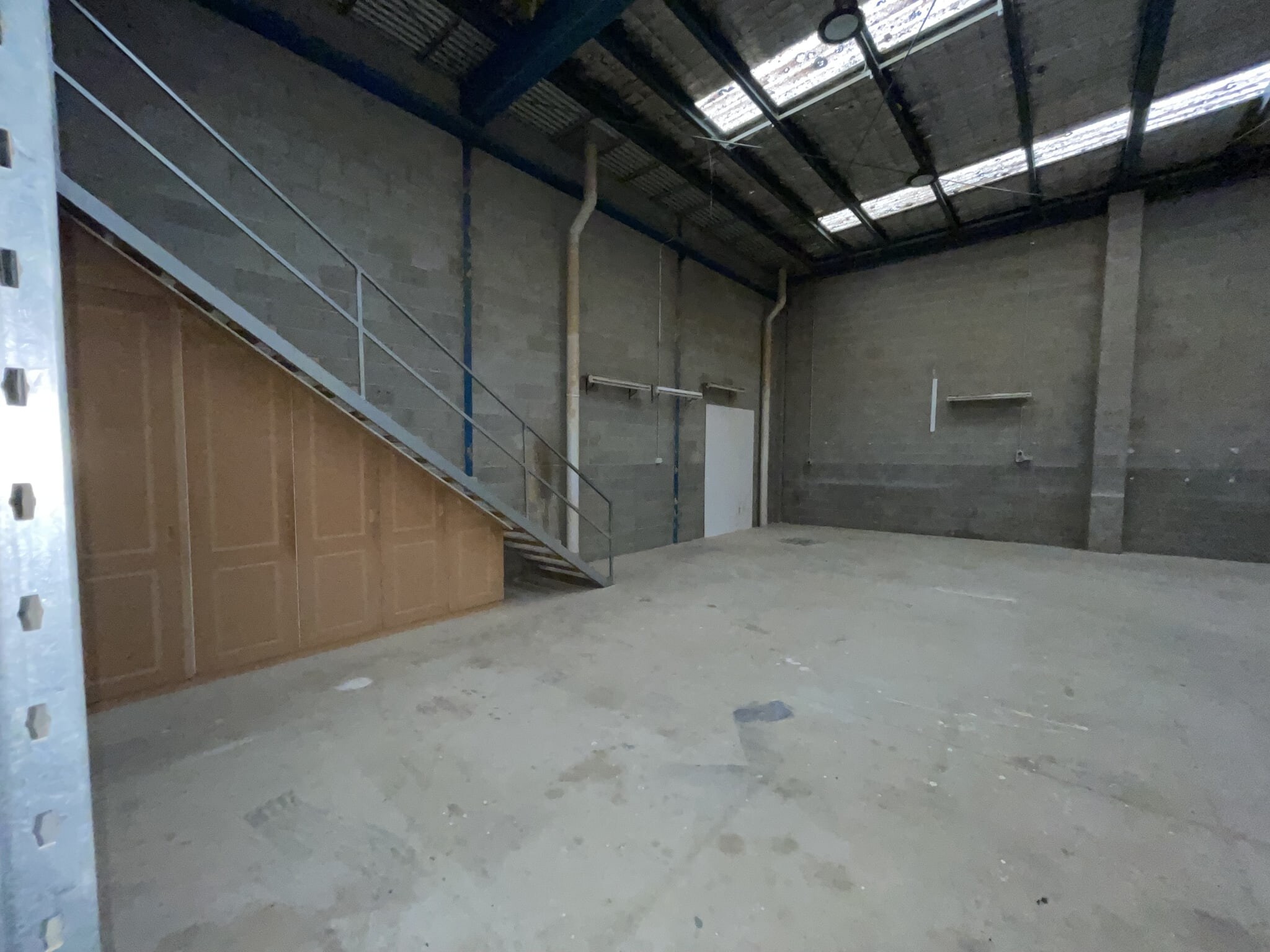 5-7 Paul Ct, Dandenong for lease Interior Photo- Image 1 of 9