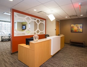 1333 Burr Ridge Pky, Burr Ridge, IL for lease Interior Photo- Image 2 of 7