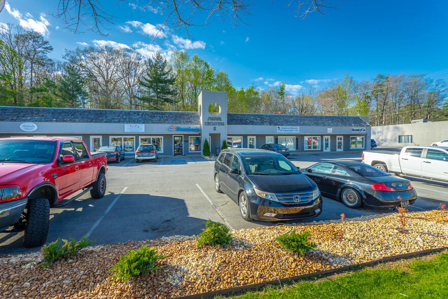 1207-1223 Taft Hwy, Signal Mountain, TN for lease - Building Photo - Image 3 of 11