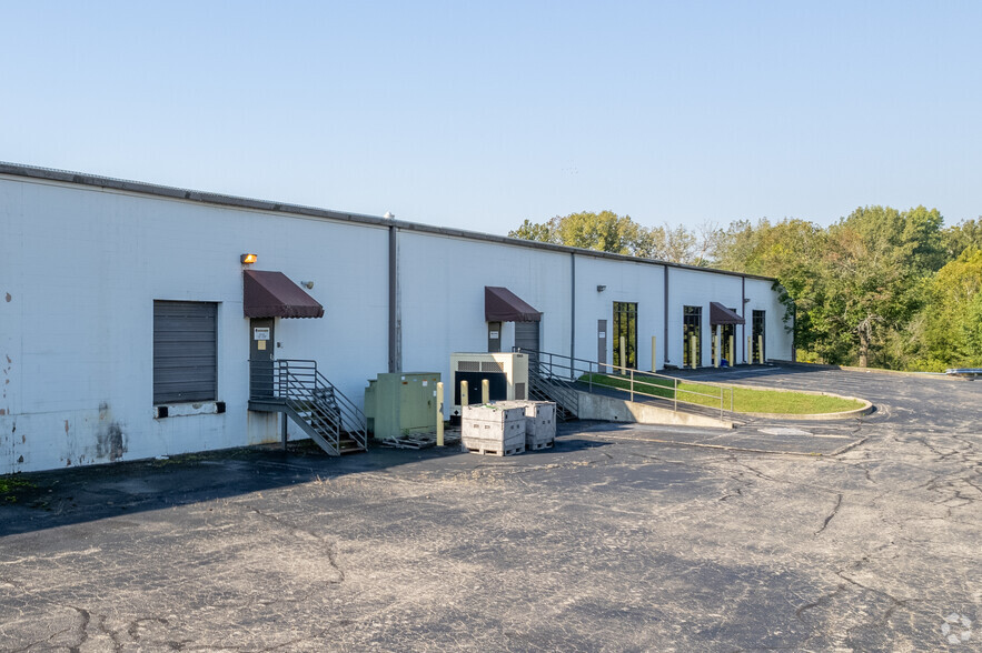 55 W Techne Center Dr, Milford, OH for lease - Building Photo - Image 3 of 5