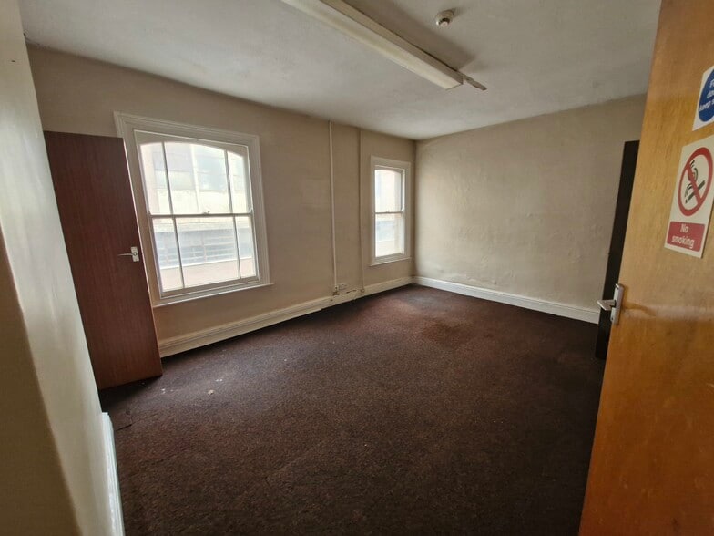 Waverley Rd, Sheffield for lease - Building Photo - Image 3 of 6