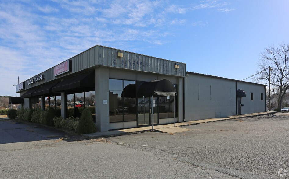 578 Arbor Hill Rd, Kernersville, NC 27284