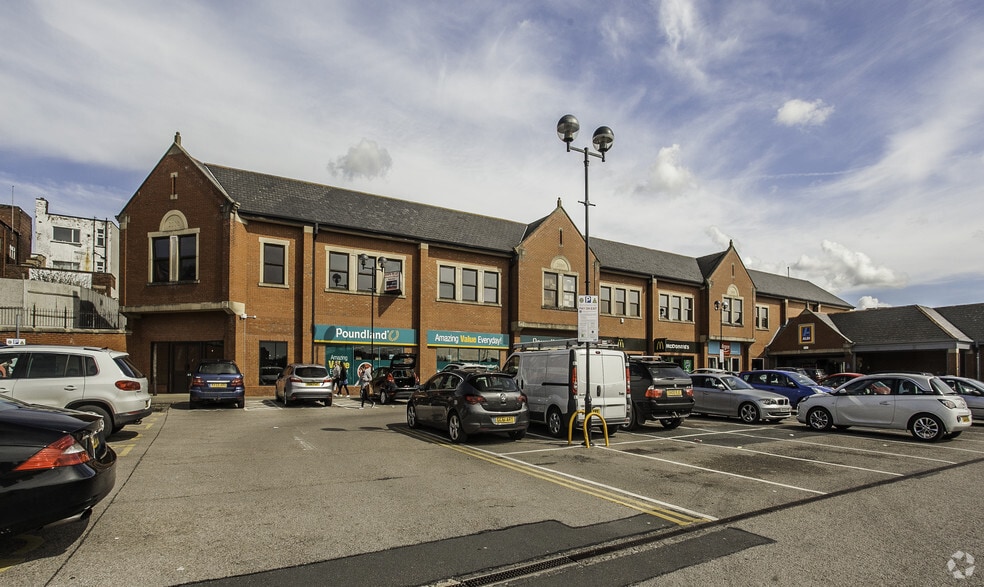 Two Saints Pl, Ormskirk for sale - Primary Photo - Image 1 of 1