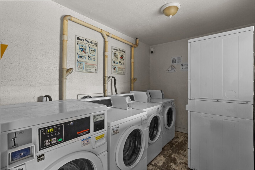 1200 N Lee Ave, Odessa, TX for sale - Interior Photo - Image 2 of 14