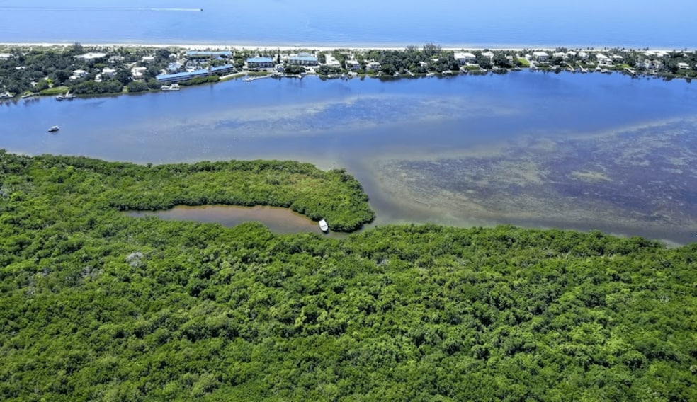 3388 5th Ave, Saint James City, FL for sale - Primary Photo - Image 1 of 1