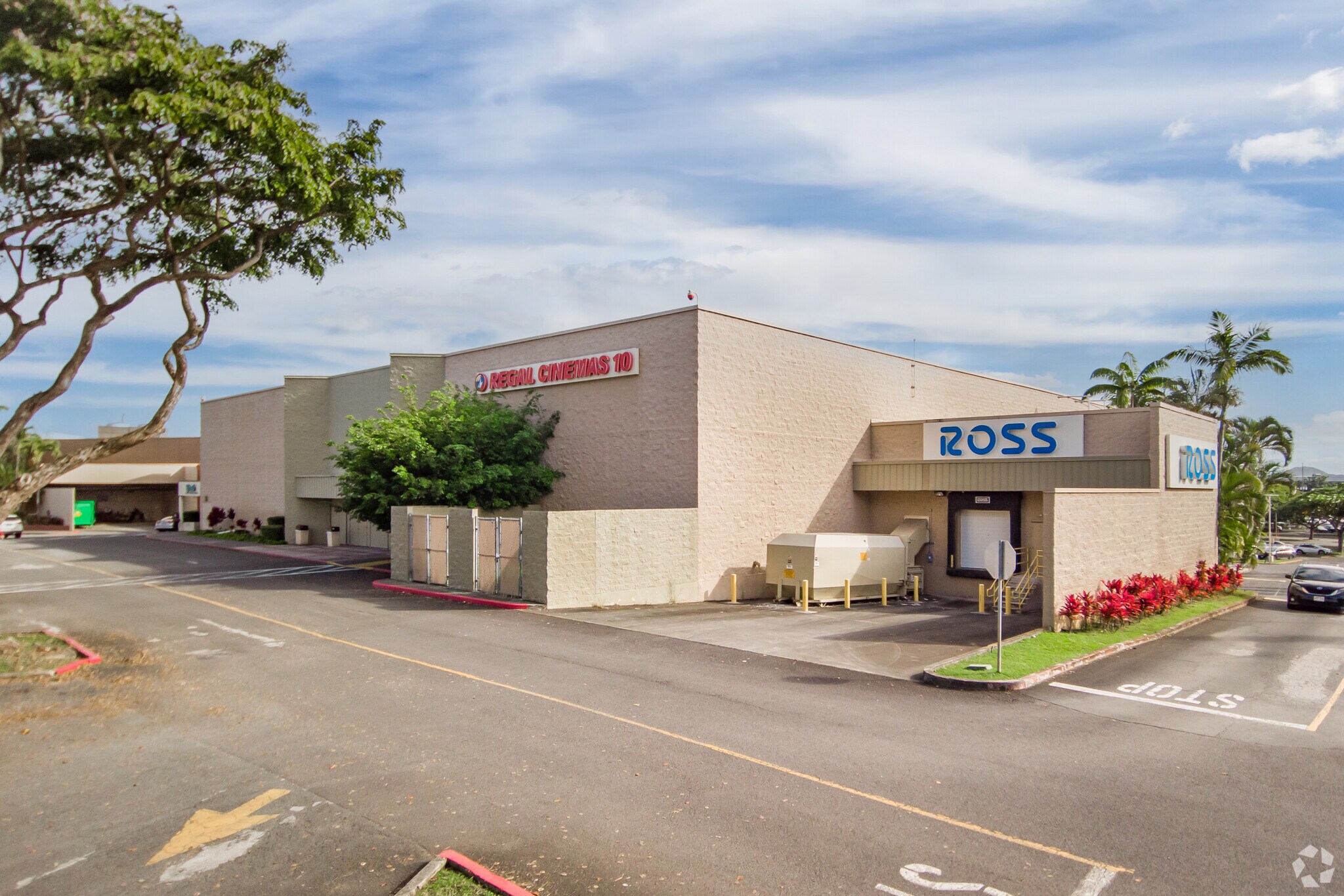 46056 Kamehameha Hwy, Kaneohe, HI 96744 Windward Mall