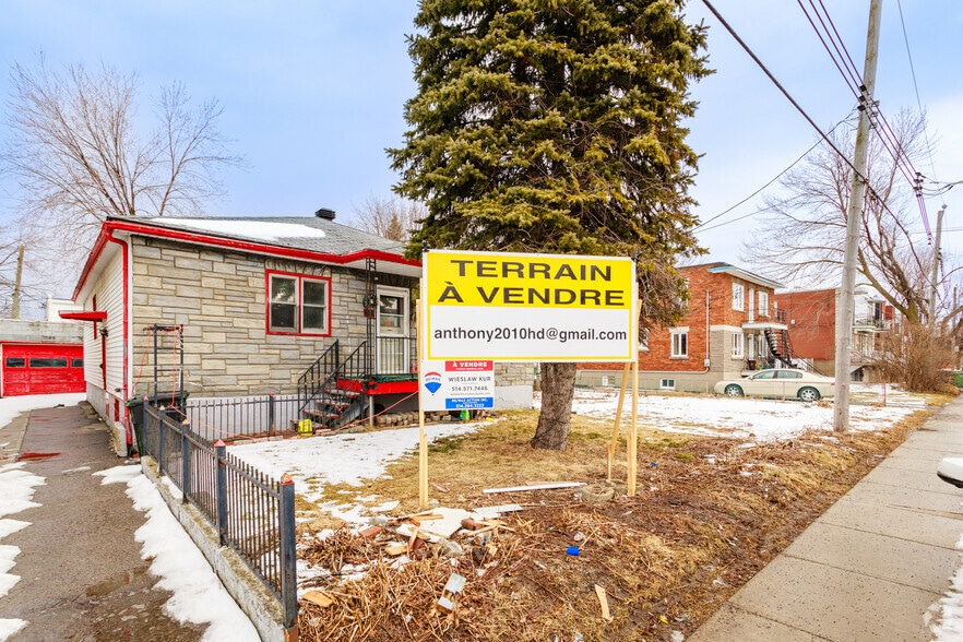 111 St Gravel, Lasalle, QC for sale - Building Photo - Image 1 of 4