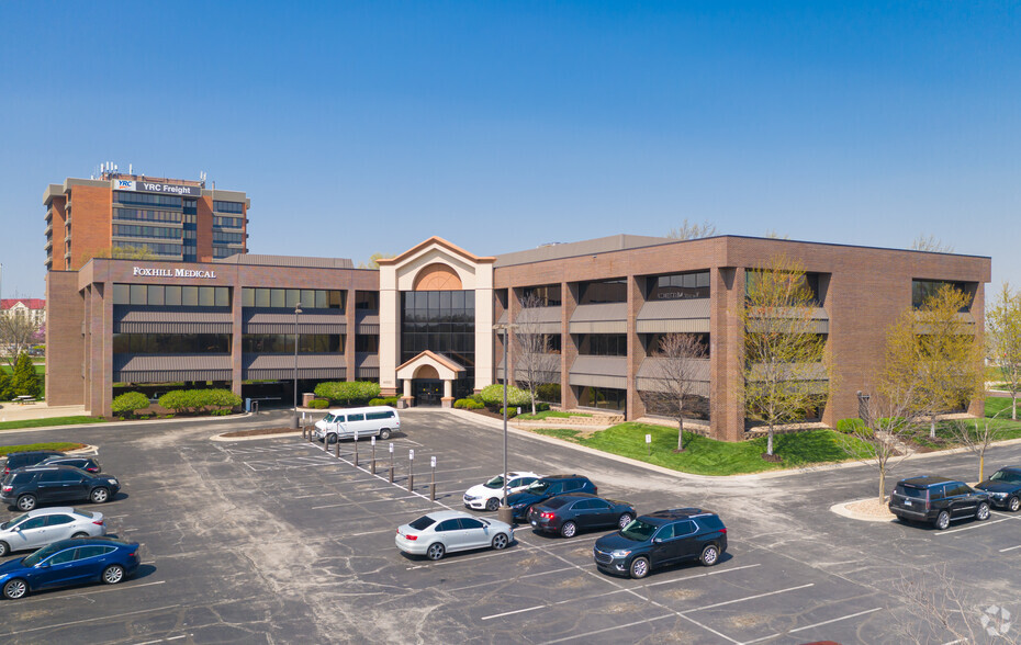 4601 W 109th St, Overland Park, KS for lease - Building Photo - Image 2 of 2