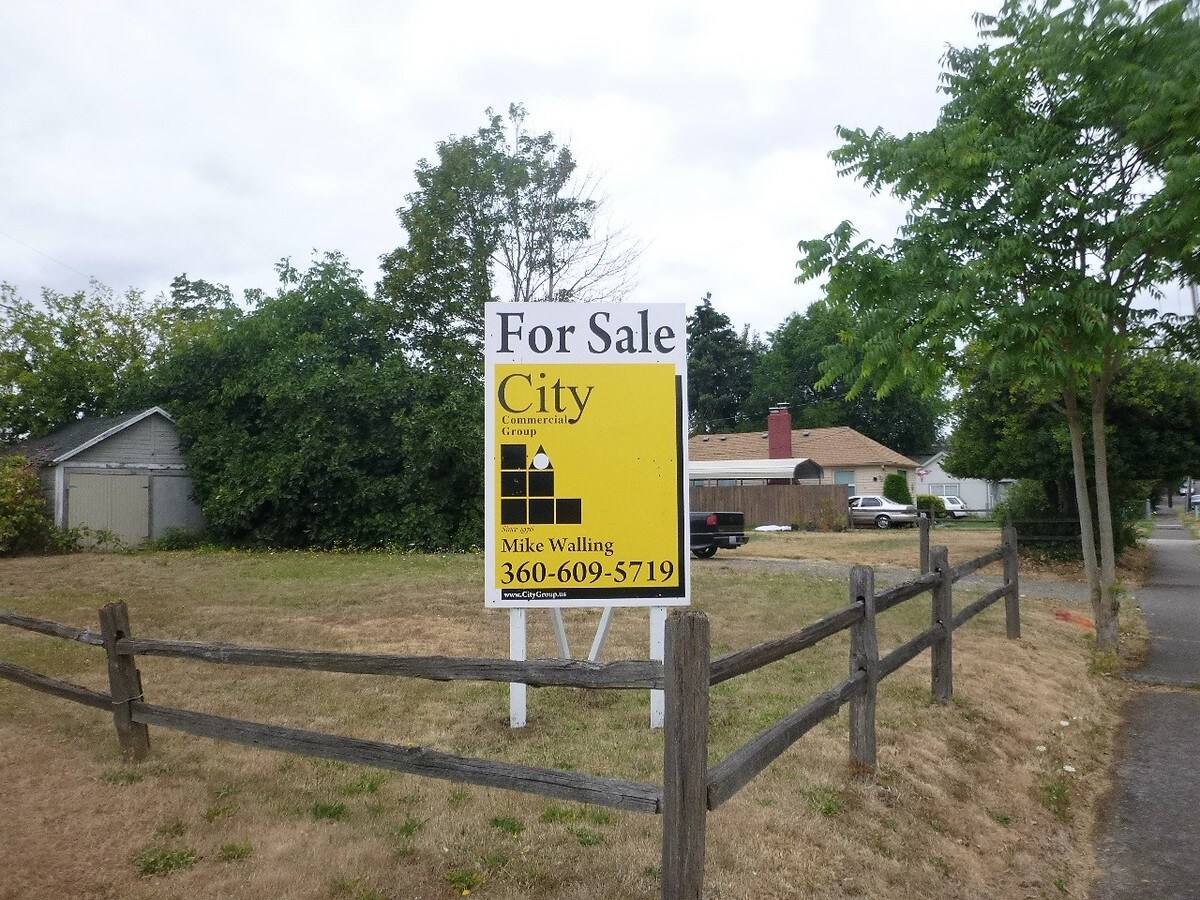 Gillis St, Vancouver, WA 98661