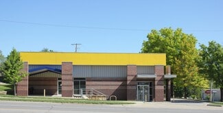 More details for 1804 W 6th St, Lawrence, KS - Retail for Sale