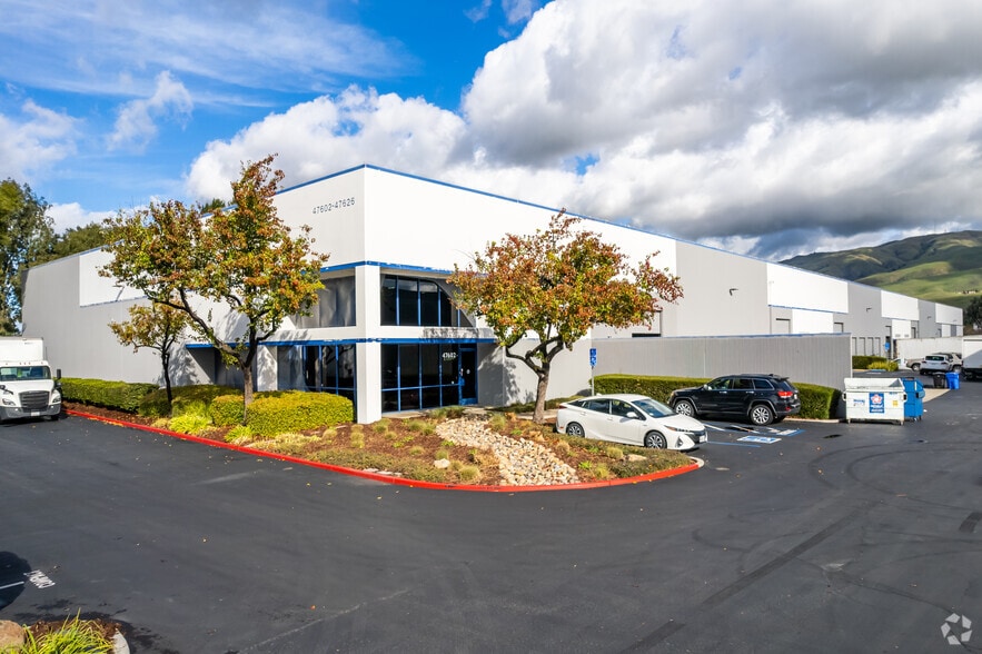 47602-47626 Kato Rd, Fremont, CA for lease - Building Photo - Image 1 of 4