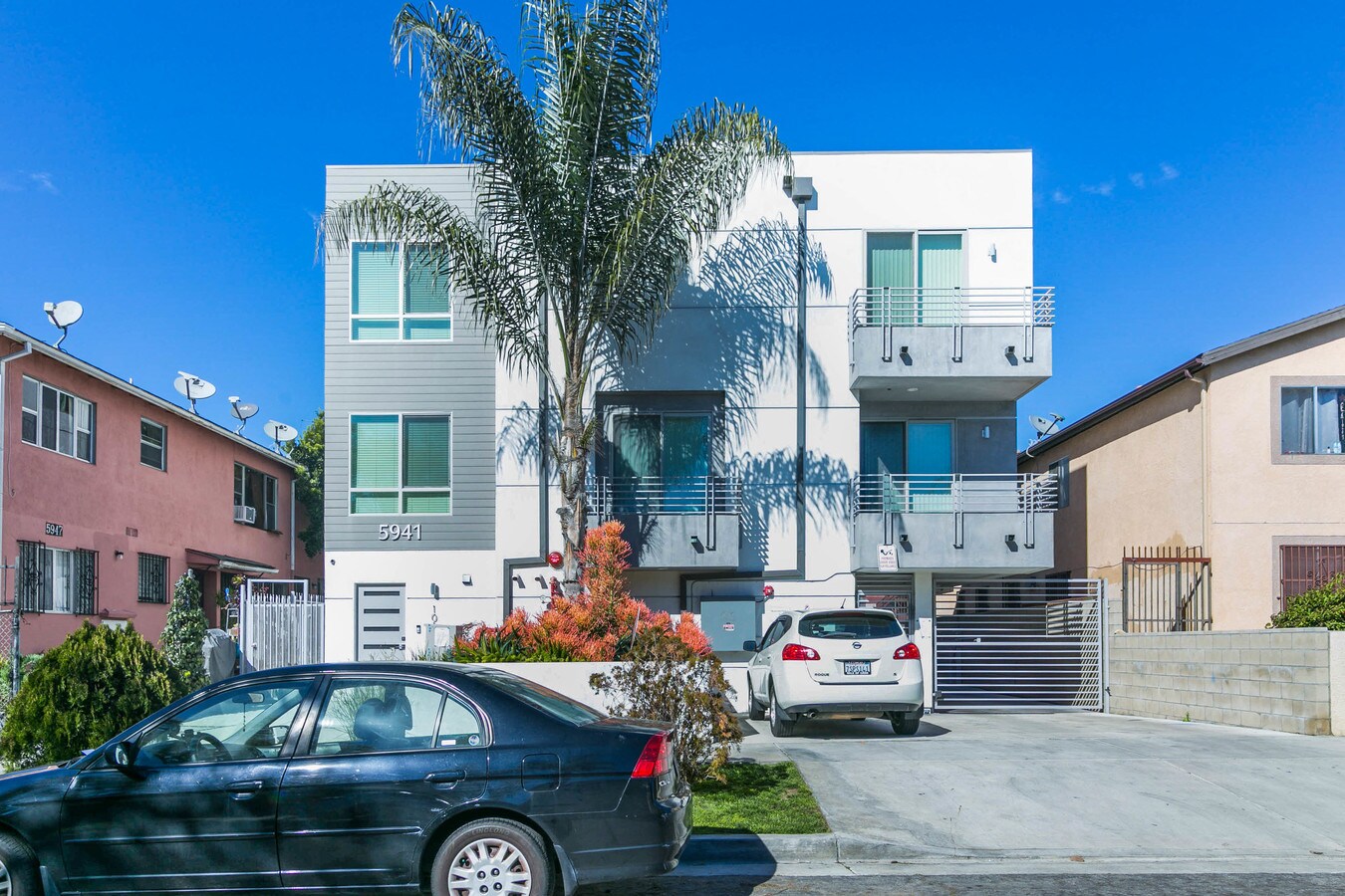 5941 Barton Ave, Los Angeles, CA 90038
