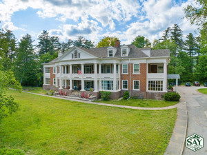 129 Franklin Ave, Saranac Lake, NY for sale - Building Photo - Image 1 of 1