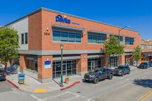 DaVita, Inc - Storefront Property
