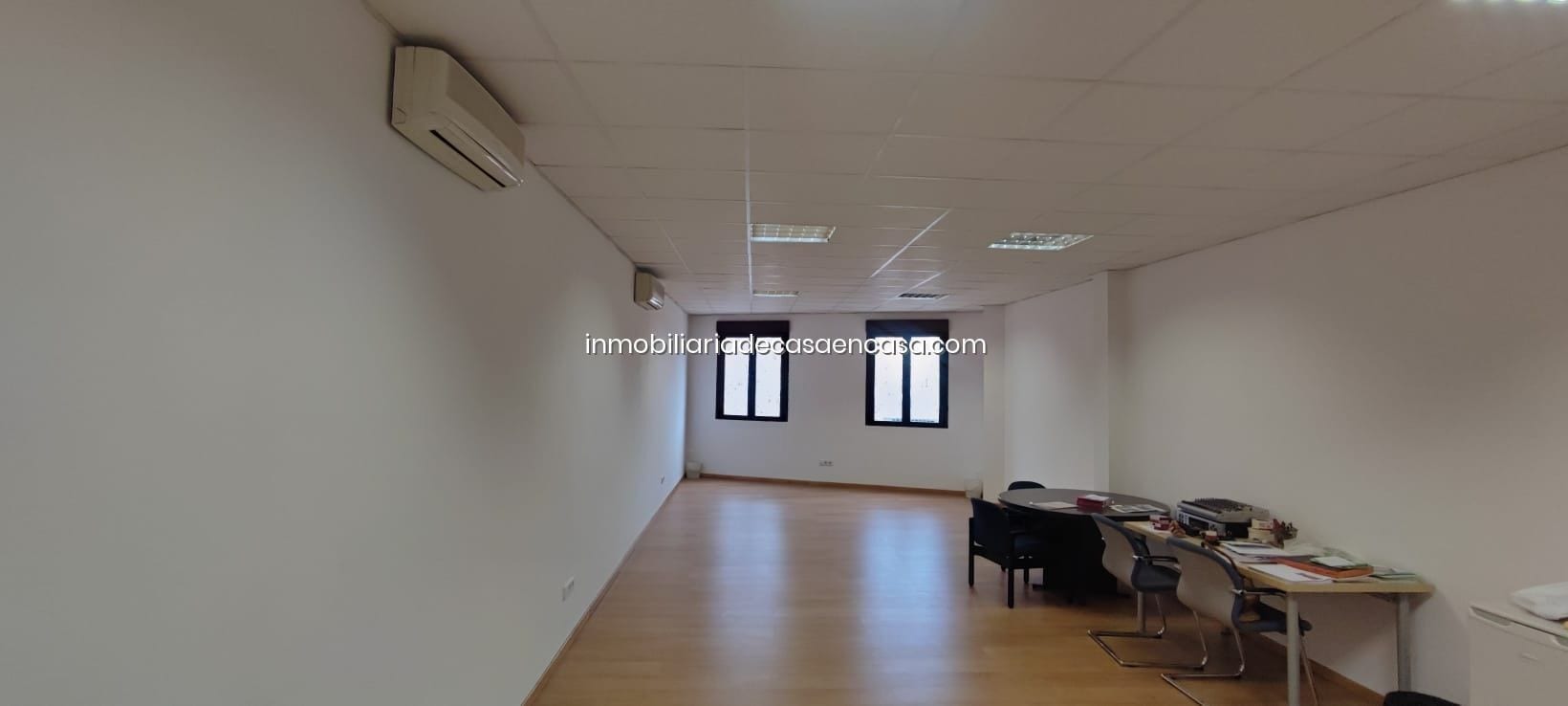 Calle Teniente Ruiz, 2, Alcalá de Henares, Madrid for lease Interior Photo- Image 1 of 9