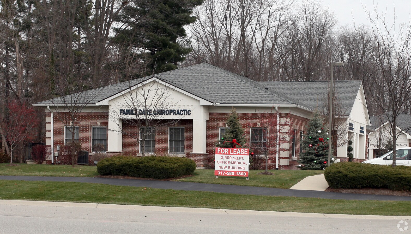 2900 E 96th St, Indianapolis, IN 46240