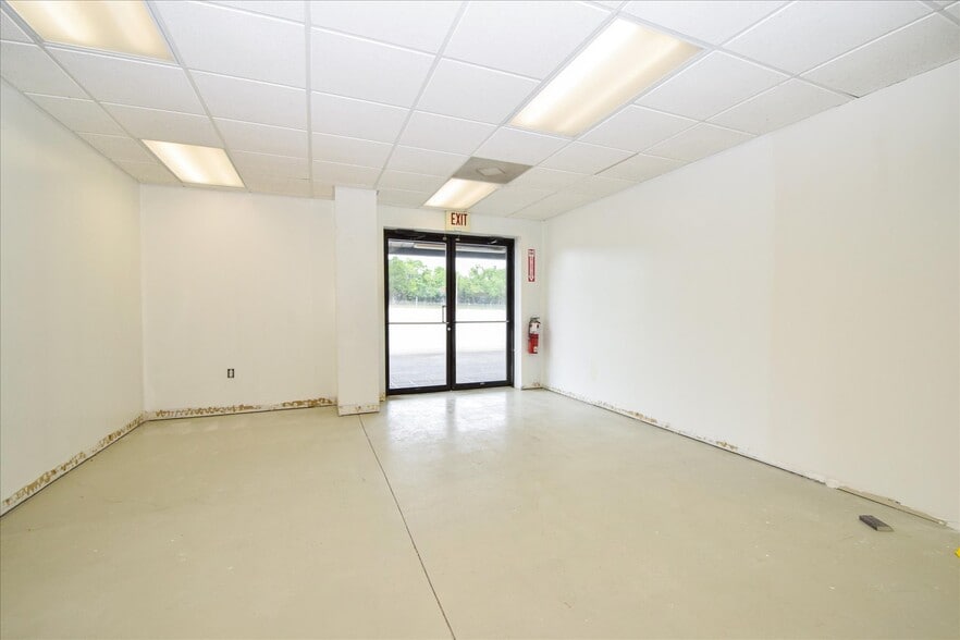 1062 Mountain View Church Rd, Blue Ridge, VA for lease - Building Photo - Image 3 of 25