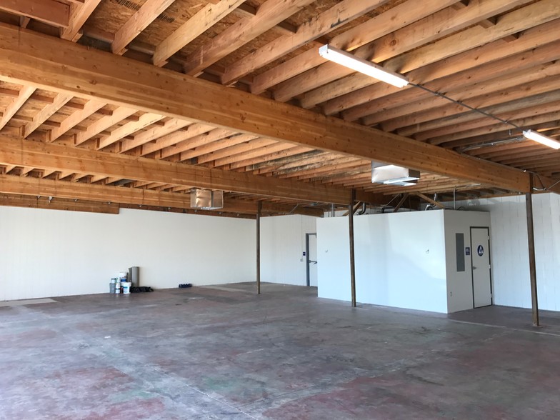 6901-6921 Cerritos Ave, Stanton, CA for lease - Interior Photo - Image 2 of 11